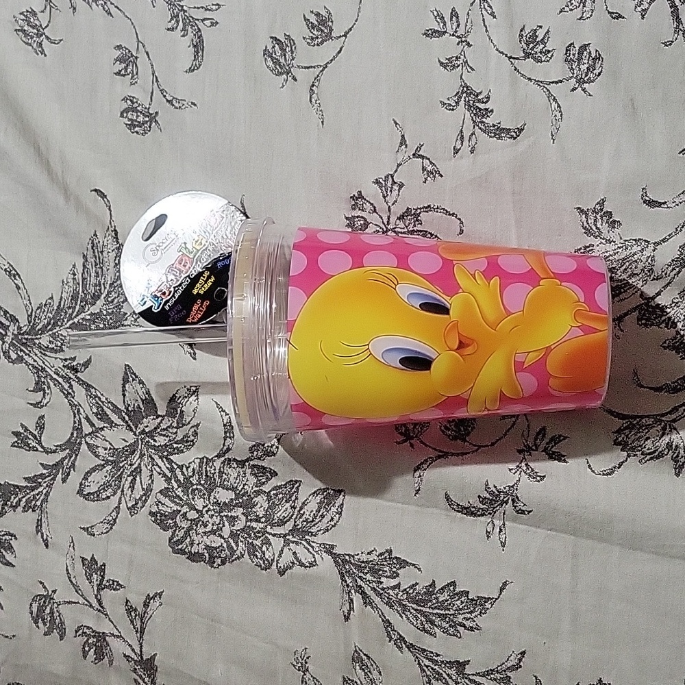 New Looney Tunes with tags Tweety Bird tumbler